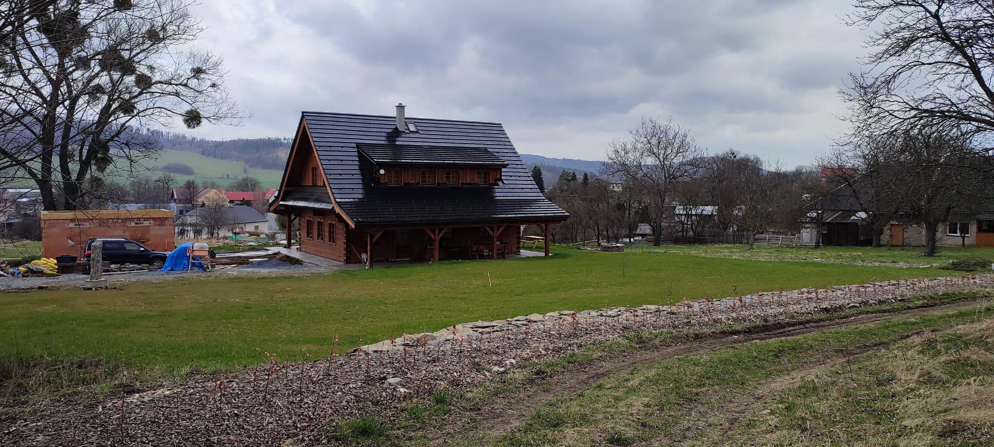 Výstavba Roubenka Zátor